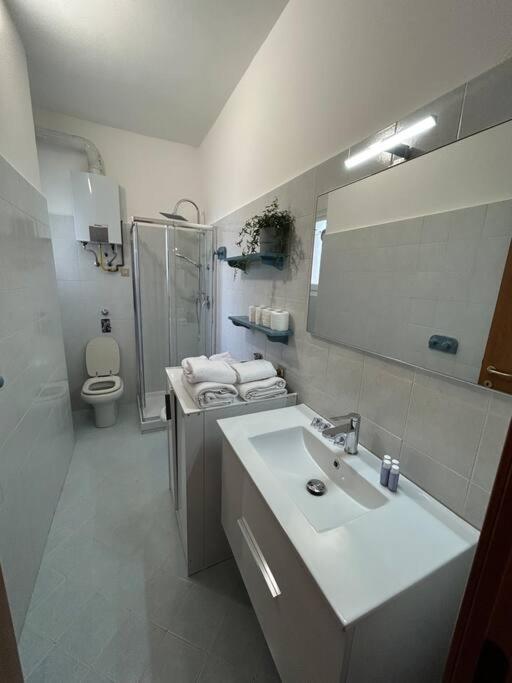 Cozy Apartment San Siro - Fiera Мілан Екстер'єр фото
